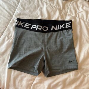 Grey nike pro spandex